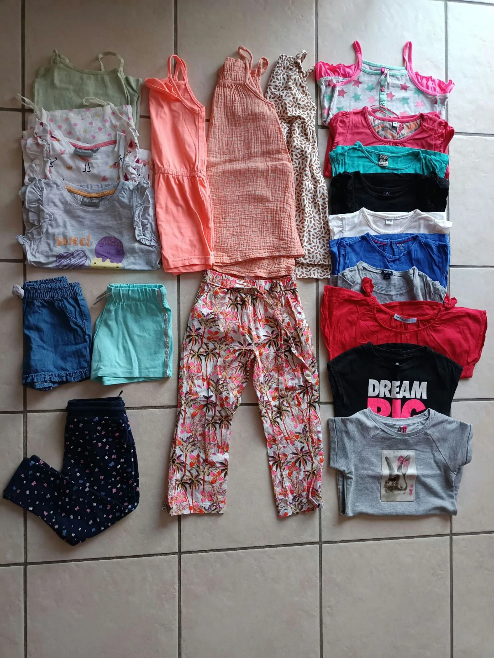 Lot vêtements fille été 3-4 ans /98/-104 cm multimarques